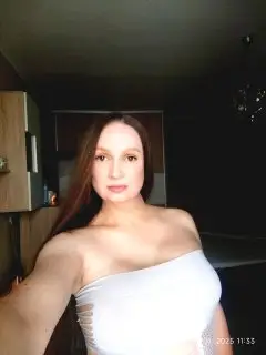 Fotografia profilu Trans Linda z lokality Nové Mesto nad Váhom